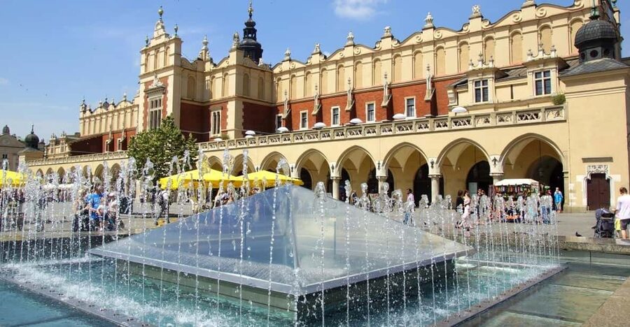 Krakow's Rynek Underground Museum Tour with Ticket and Guide - Priority Entry Makes the 90 Minutes Feel Faster