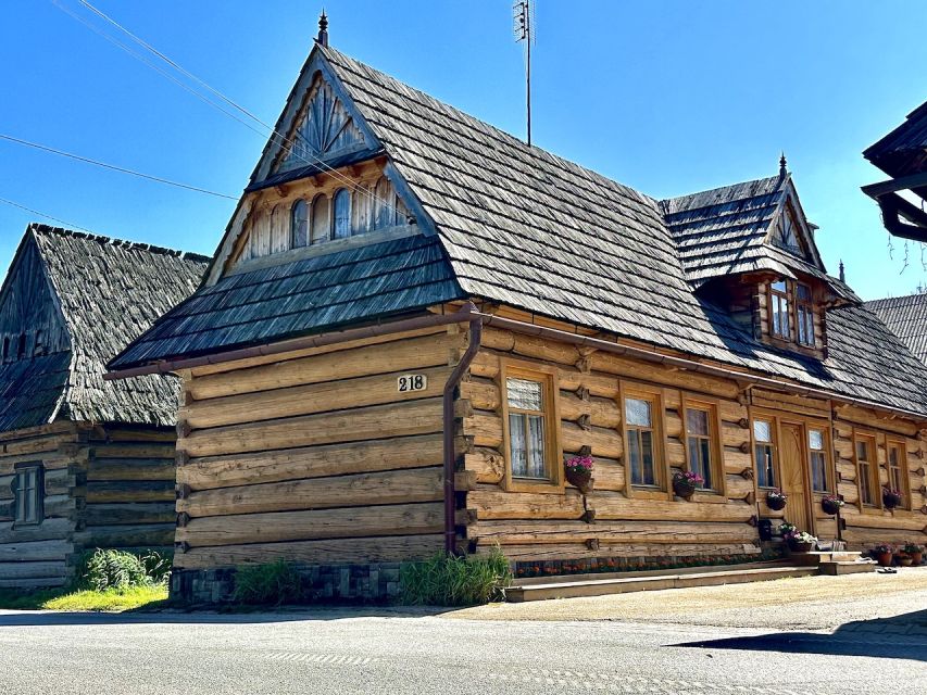 Krakow:Salt Mine & Relaxation at Chochołowskie Thermal Baths - Salt Sculptures and the Chapel of St. Kinga: The Highlights You’ll Want Photos For