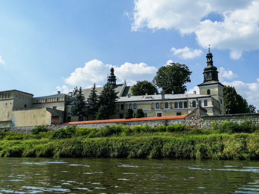 Krakow: Scenic River Cruise - Zwierzyniec Bridge and the Bishop’s Palace: architecture you can spot quickly