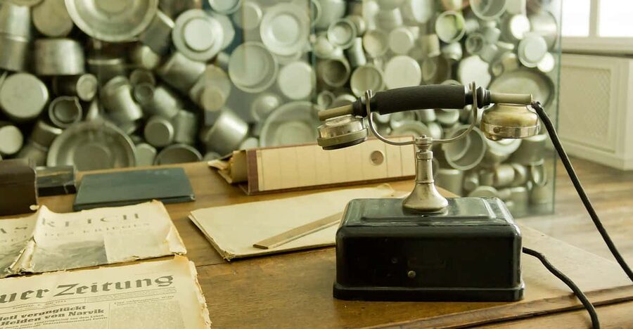 Kraków: Schindler’s Factory & Jewish Ghetto Guided Tour - Skip-the-line admission and what you’ll actually do inside
