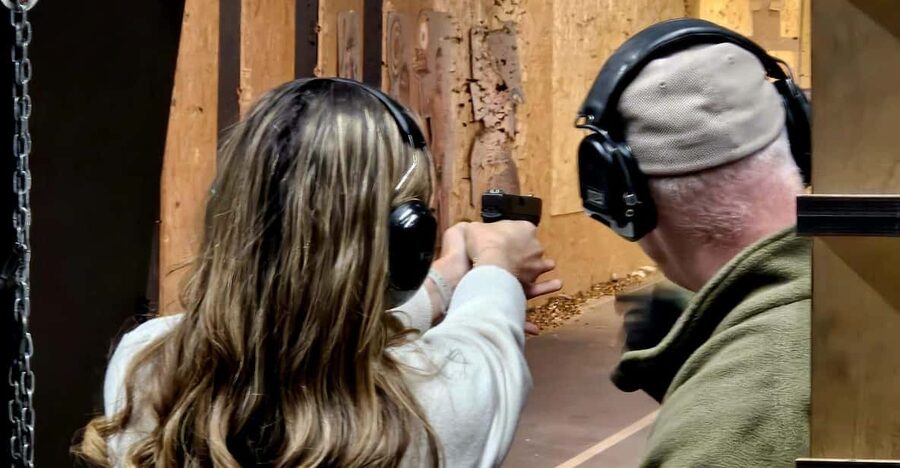Krakow: Shooting range with hotel pickup - Your 90-minute flow in Krakow: pickup, van ride, range time, back again