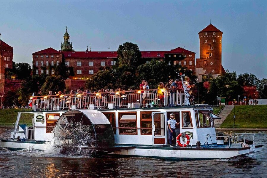 Krakow: Sightseeing Cruise by Vistula River - Debnicki Bridge to Norbertine Sisters, where districts start to make sense