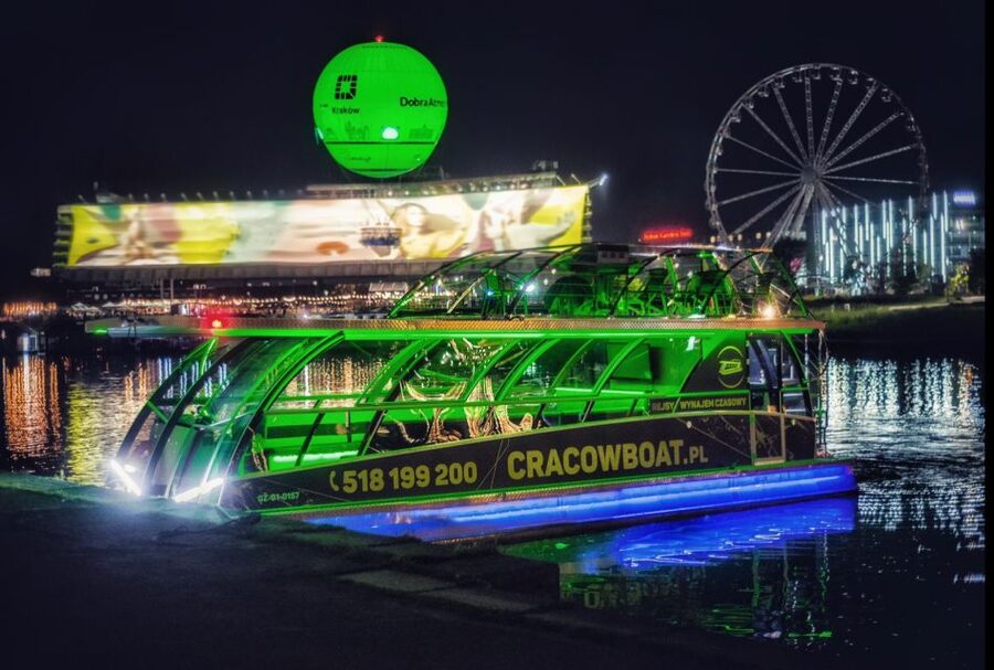 Krakow: Sightseeing Cruise on Vistula River with Audio Guide - The 1-Hour Route: What You See Along the Vistula