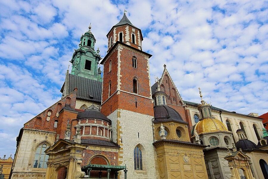 Krakow: Skip-the-Line Wawel Castle & Old Town Guided Tour - Should You Book This Wawel and Old Town Tour?