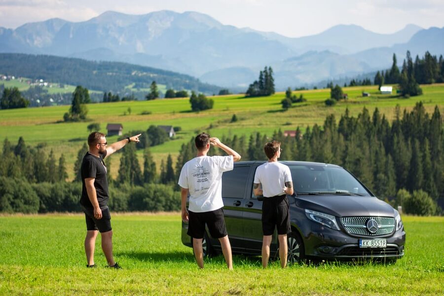 Krakow: Slovakia Treetop Walk & Zakopane Tour (Hotel Pickup) - Bachledka Ski & Sun: Your Launch Point in Slovakia