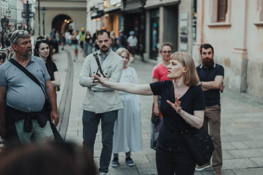 Krakow: Spooky Tales Guided Walking Tour - Key Points You’ll Feel on This Night Walk