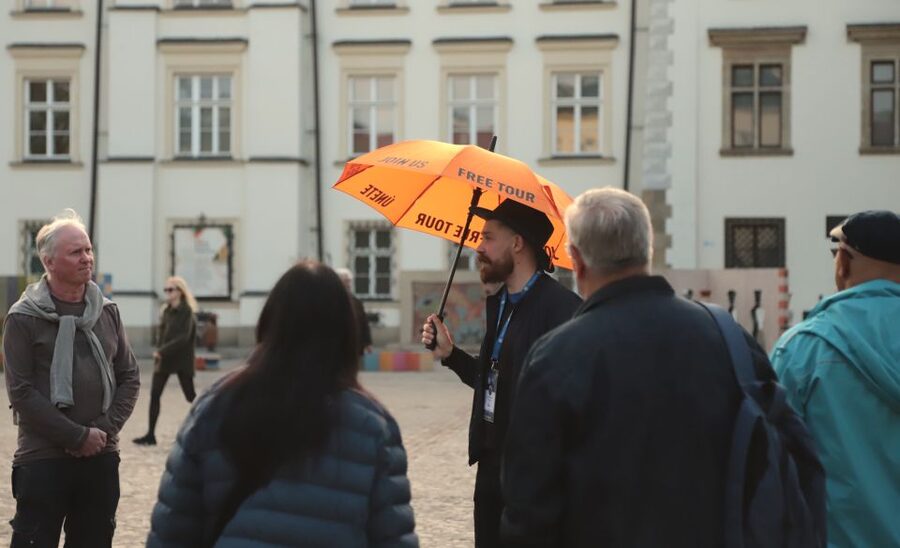 Krakow: The Old Town Walking Tour - Quick practical tips before you go