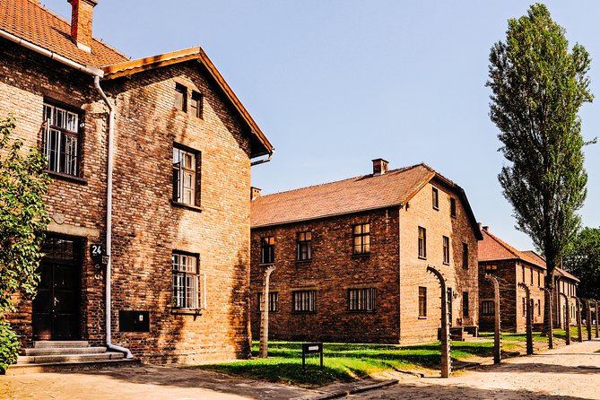 Krakow to Auschwitz-Birkenau Live Guided Tour & Hotel Pick-up - Timing, pacing, and why breaks matter more than you think