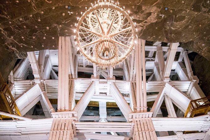 Krakow to Wieliczka: Salt Mine Guided Tour with Ticket & Transfer - How the half-day schedule keeps your Krakow day intact