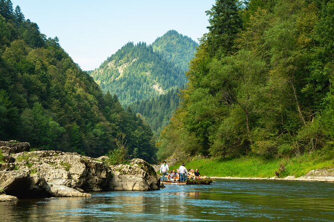 Krakow: Traditional Dunajec River Rafting with Mountain Chairlift - Szczawnica spa waters: quick, local, and not too serious