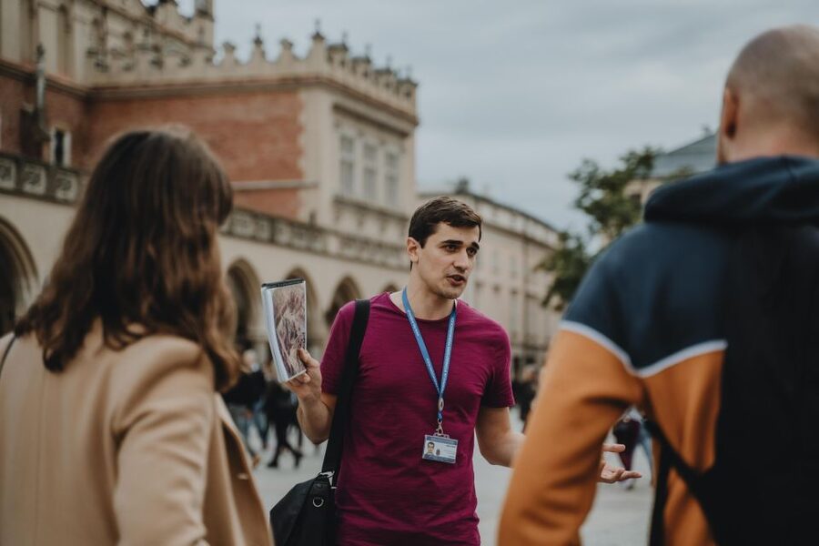 Krakow: Traditional Polish Food and Drinks Tasting Tour - Grodzka Street street food: the warm up that sets your palate