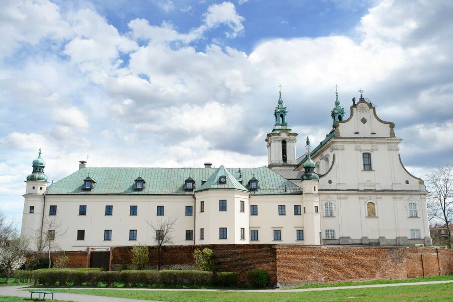 Krakow: Vistula River Cruise with Historical Views - Kościuszko Mound and Schloss Wartenberg: monuments you’ll recognize after