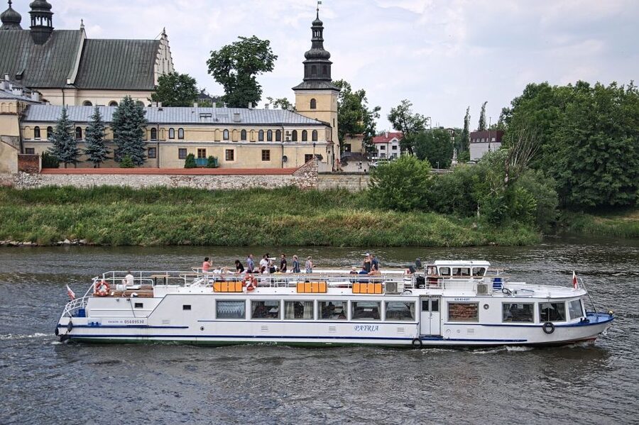 Krakow: Vistula River Panoramic Boat Tour ️ - The route that makes this cruise worth doing