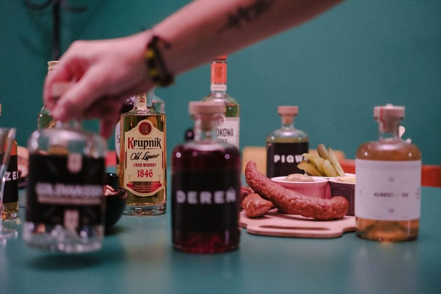 Krakow: Vodka Tasting in Hidden Bar - What You Actually Do During the 90 Minutes