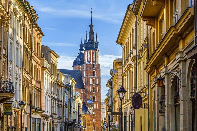 Krakow Walking Tour with Audioguide on Your Smartphone - Starting at the Kraków Barbican: the Perfect Place to Get Oriented