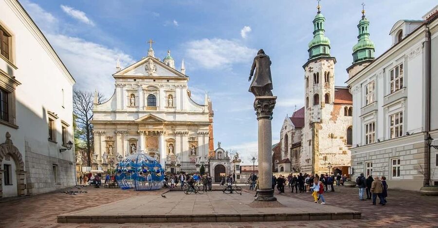 Krakow: Wawel Castle & Cathedral, Old Town & City Basilica - Key things to know before you go