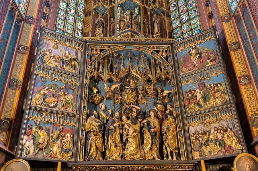 Krakow: Wawel Castle & Cathedral, Old Town & City Basilica - Wawel Castle State Rooms: art you can actually make sense of