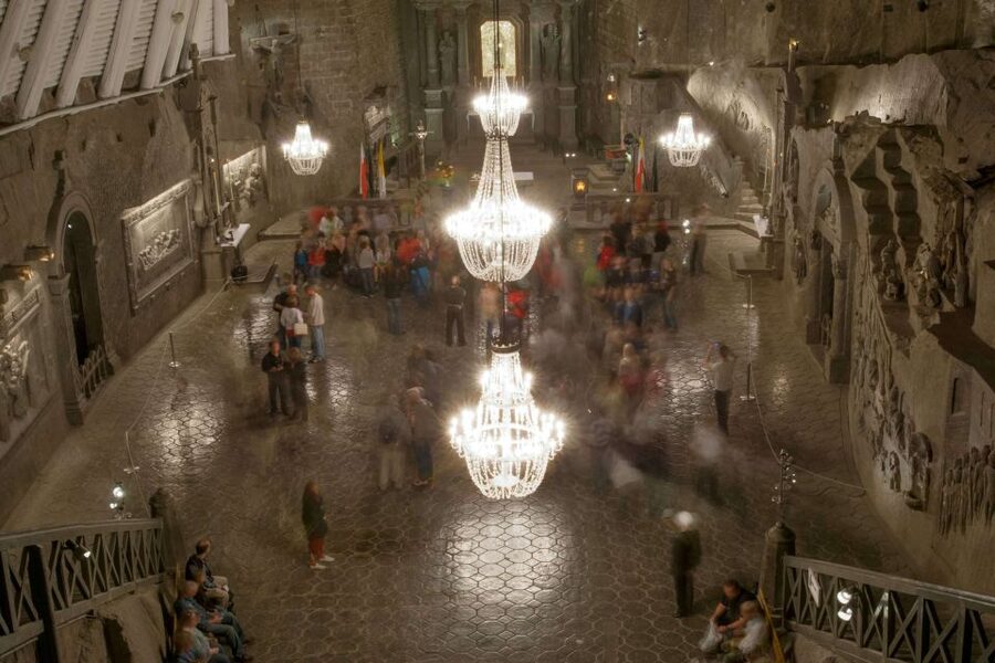 Krakow: Wawel Castle, Cathedral, Salt Mine, and Lunch - Should You Book This Wawel and Salt Mine Day Trip?