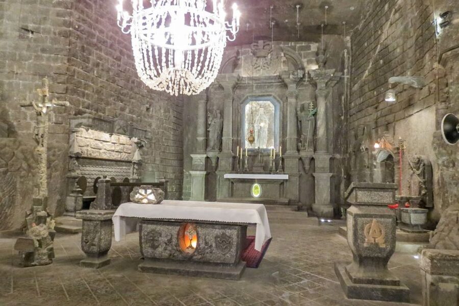 Krakow: Wieliczka Salt Mine Guided Tour - The miners’ lift ride: a satisfying way to come back up