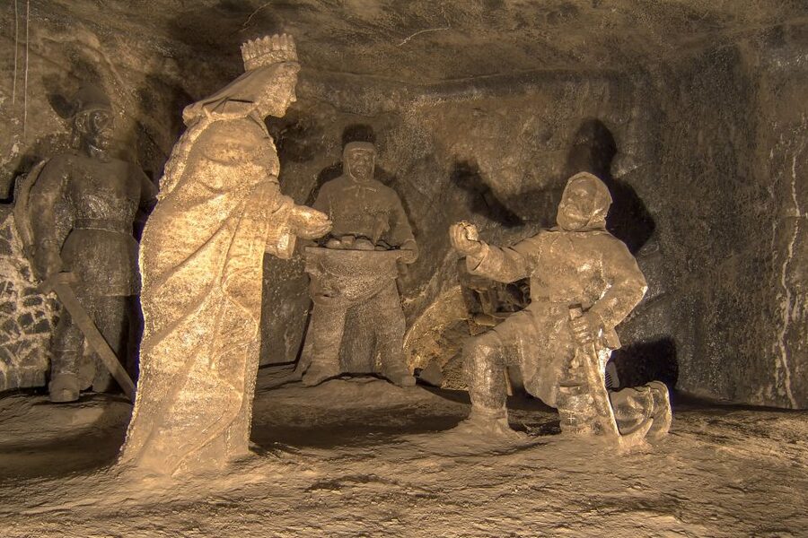 Kraków: Wieliczka Salt Mine Guided Tour with Hotel Pickup - Hotel Pickup From Krakow, and the Ride That Sets the Tone