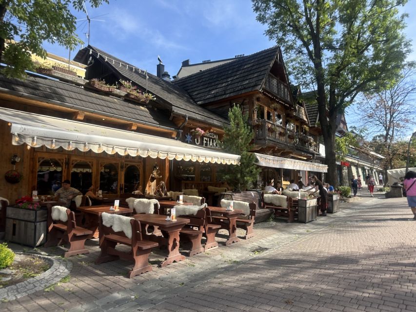 Krakow: Zakopane and Chochołowskie Bath Full Day Trip - Cheese tasting and optional vodka: easy, not mandatory