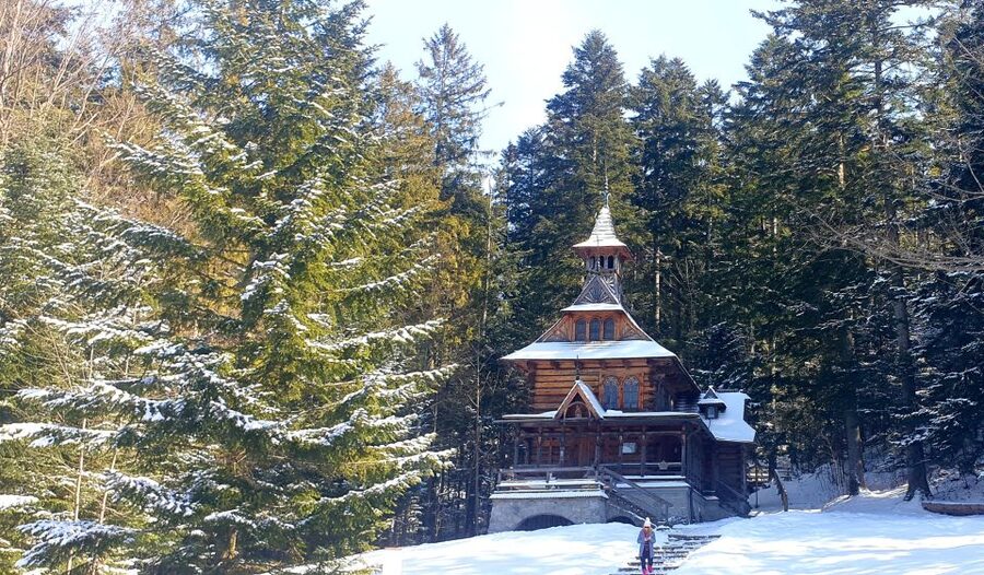 Krakow: Zakopane, Funicular, Cheese, and Highland Day Trip - Price Value Check for a $22 Tatras Day