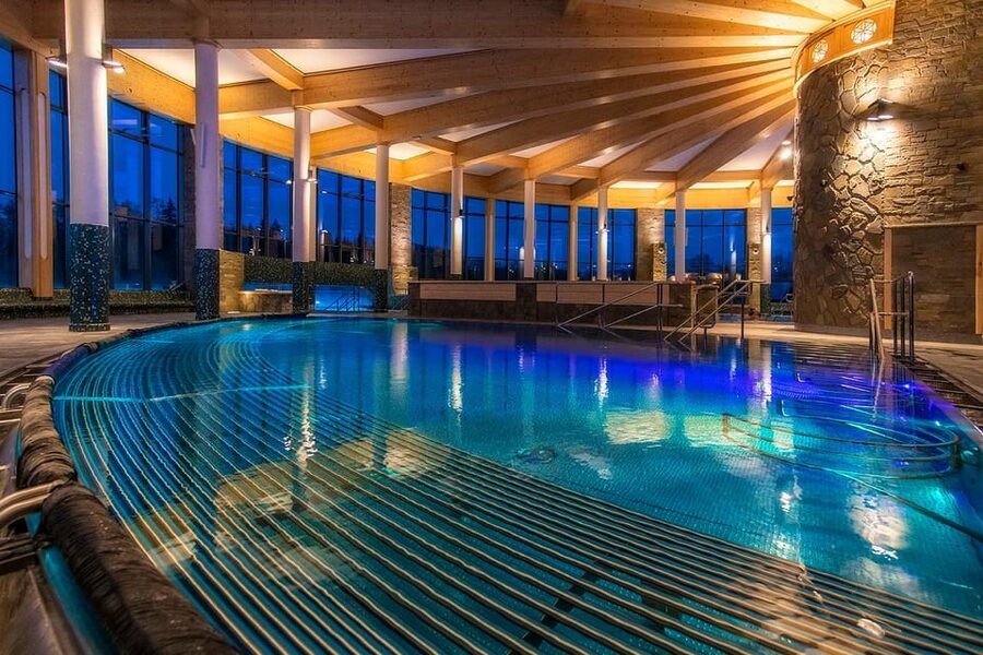 Krakow: Zakopane-Thermal Bath(Evening Time)with Hotel Pickup - Timing, weather, and crowd strategy so the day feels easy