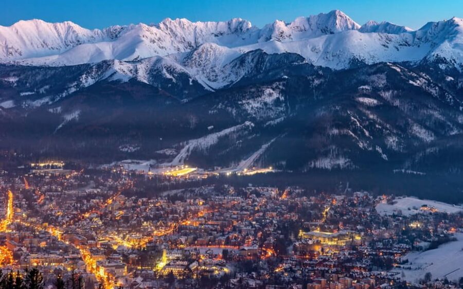 KRAKOW ZAKOPANE TOUR CABLE CAR THERMAL BATHS & HOTEL PICKUP - Group size and comfort: a note worth taking seriously