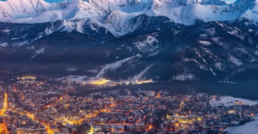 KRAKOW ZAKOPANE TOUR CABLE CAR THERMAL BATHS & HOTEL PICKUP - Meeting point, timing, and what your morning feels like
