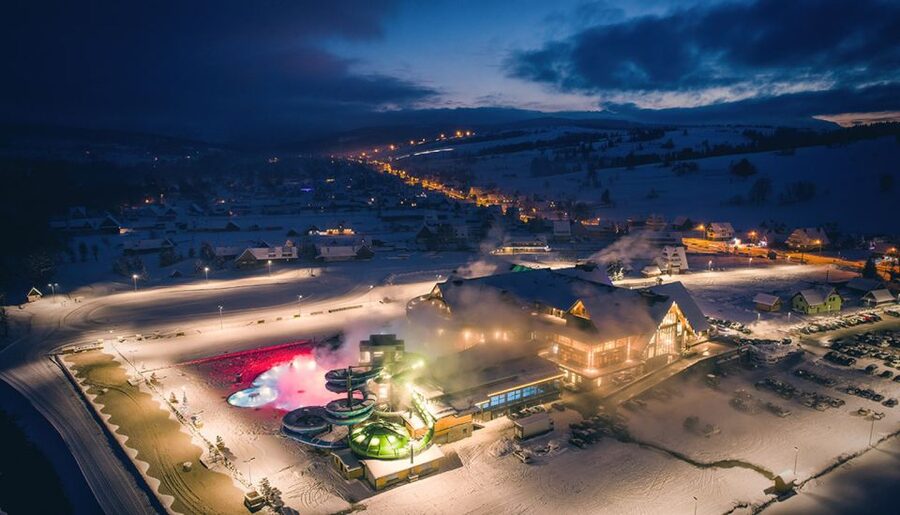 Kraków: Zakopane Tour, Thermal Pools & Hotel Pickup Options - Cheese and vodka tasting at the lodge: small stop, big local feel