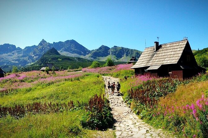 Krakow: Zakopane with Thermal Baths, Cable Car & Hotel Pickup - Krupówki Street free time: choose your lunch and your pace