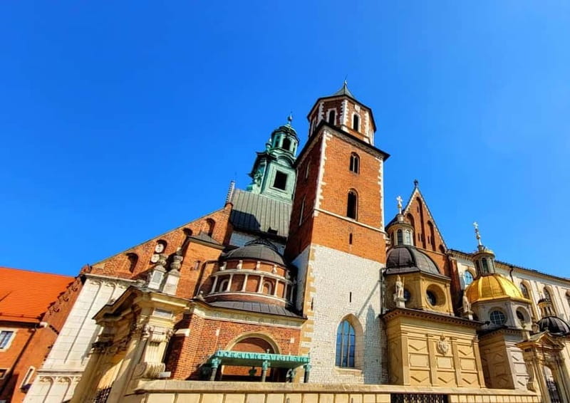 Mysterious Wawel Cathedral and Wawel Courtyard Guided Tour - Price and what you really get for $32