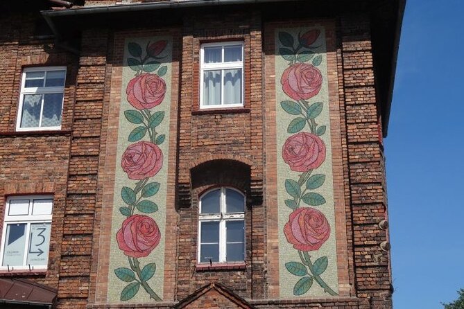 Nikiszowiec Industrial District Private Tour - Why this Nikiszowiec tour feels different from the big Polish cities