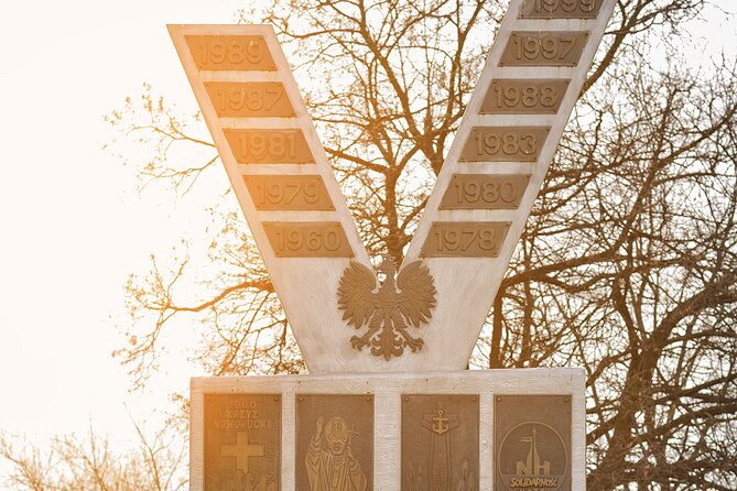 Nowa Huta Tour from Krakow: Communist City, Vodka & Zapiekanka - Zapiekanka and vodka: the everyday food and drink stop