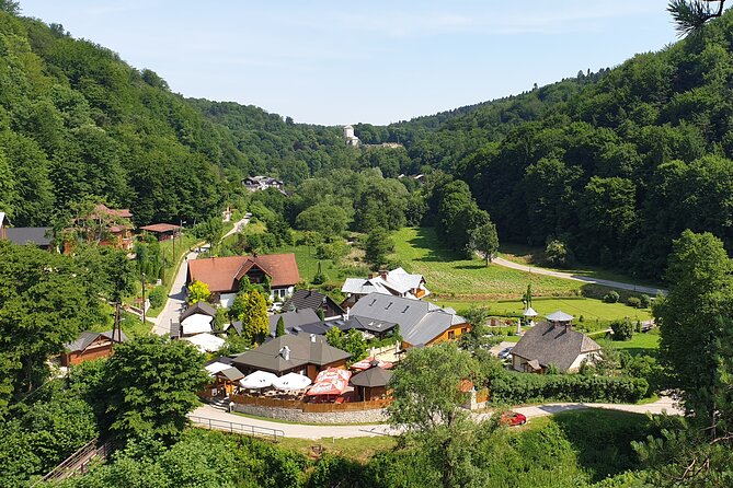Ojców National Park and Ogrodzieniec Castle Tour from Krakow - How the tour runs in real life: timing, group size, and flexibility