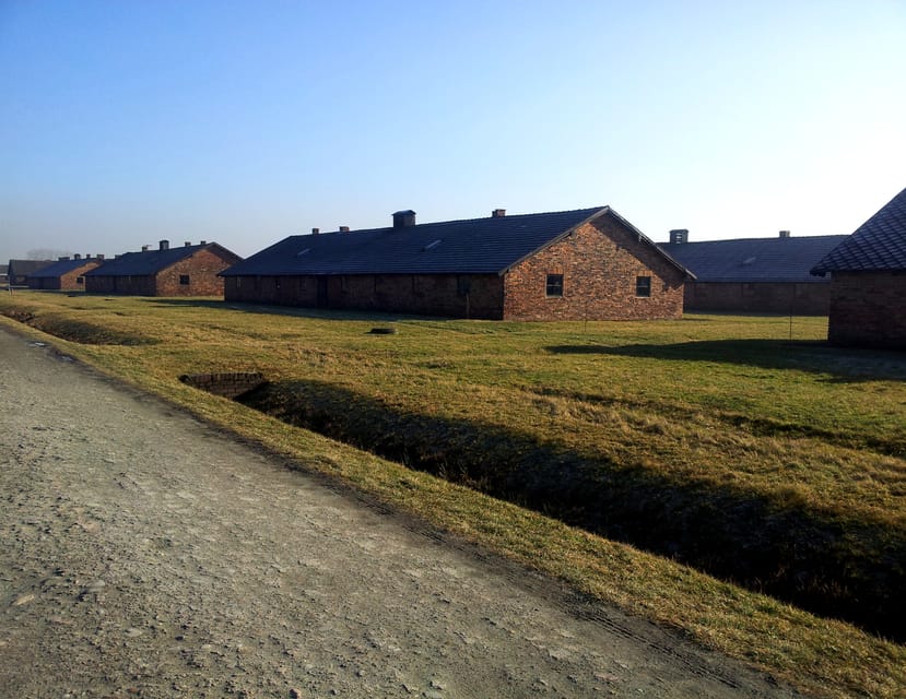 Oswiecim: Auschwitz-Birkenau Skip-the-Line Entry Tickets - What I like about the guide setup: headsets and clear pacing