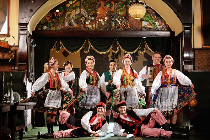 Polish Folk Show with 3 course dinner in Krakow legendary restaurant - Key things to know before you go