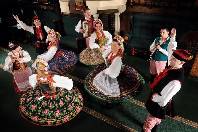 Polish Folk Show with 3 course dinner in Krakow legendary restaurant - Michalik’s Cave in central Krakow, a small venue with real atmosphere