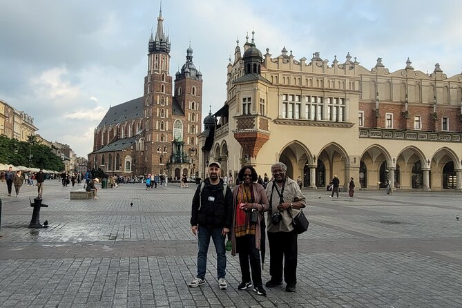 Private Krakow City Tour, Krakow Old Town and Wawel Castle Tour - Who this tour suits best, and who might want a different plan