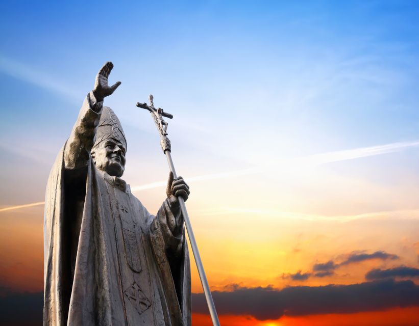 Private Trip to Wadowice: Home Town of John Paul II - 5 hours from Kraków to Wadowice: a smooth start with a real-world pace