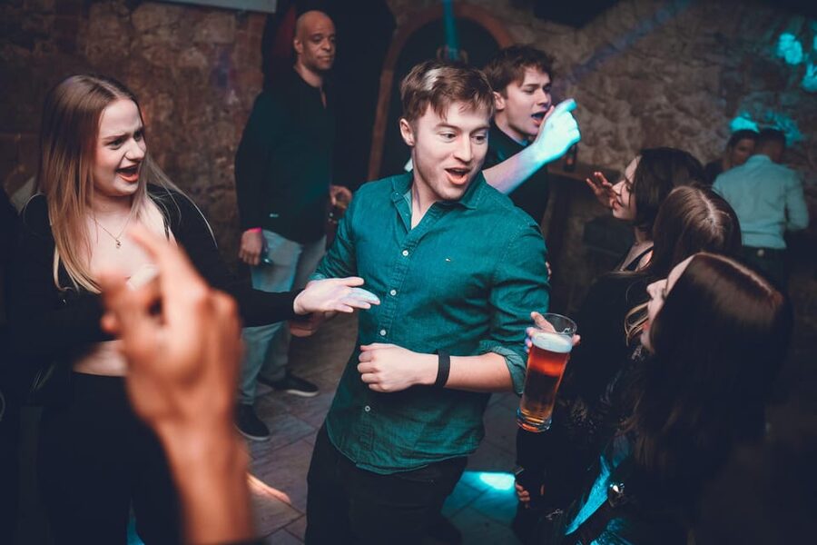 Pub Crawl - 1-hour Open Bar then Vip to 5 Clubs - Krakow - Key things you’ll notice right away