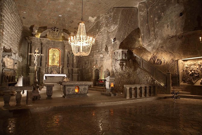 Salt Mine Guided Tour in Wieliczka from Krakow - How the Krakow pickup and timing usually feels