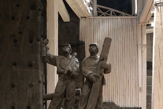 Salt Mine Wieliczka Guided Tour from Kraków with Hotel Pick up - St. Kinga’s Chapel and the monumental salt chambers