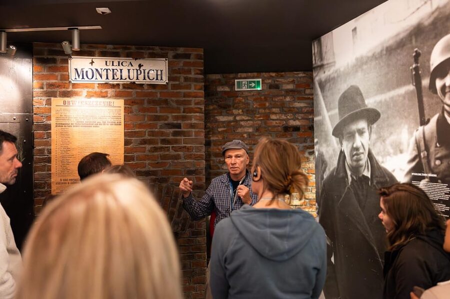 Schindler's Factory Skip the Line Ticket & Guided Tour - When things go wrong: a real consideration about meeting points
