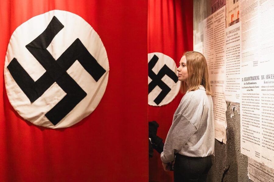 Schindler's Factory Skip the Line Ticket & Guided Tour - The 1.5-hour route: what you’ll do step by step