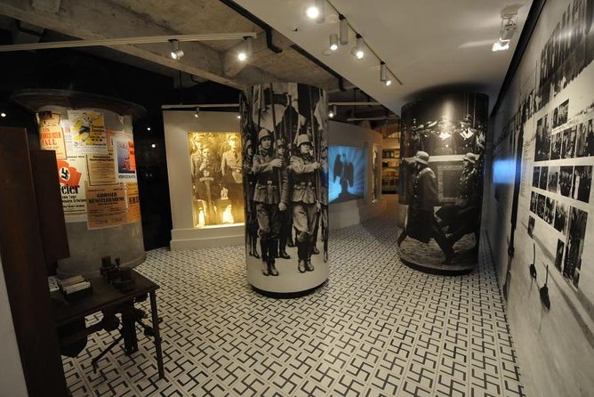 Schindler's List - Oskar Schindler Factory Museum Guided Tour - Who this tour fits best