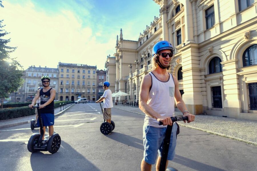 Segway Tour Krakow: Grand Tour (Old Town + Wawel Castle) - Who should book, and who should skip it