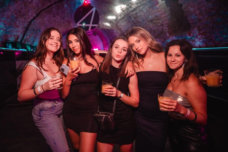 VIP Club Entry and Booth Booking - Should you book the Four Music Club VIP entry and booth package?