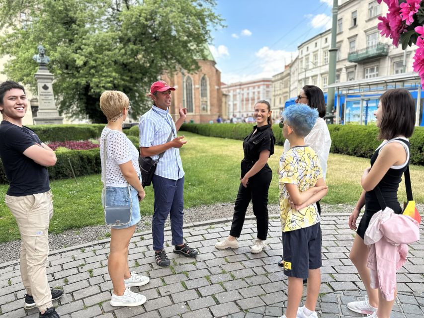 Walking Tour of Krakow: Old town - 2-Hours of Magic - Price and timing: getting value from 2 hours in Krakow