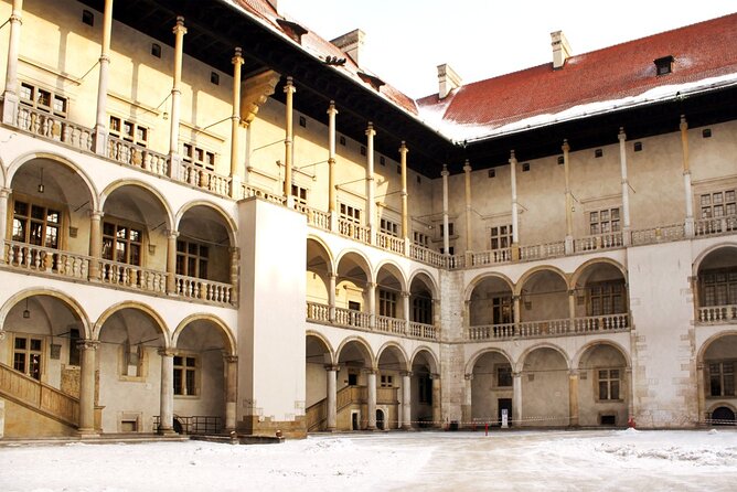 Wawel Castle and Cathedral Guided Walking Tour in Kraków - Inside Wawel Royal Castle State Rooms: art, objects, and power